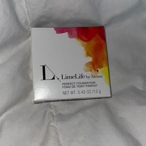 25 Foundation Limelife by Alcone